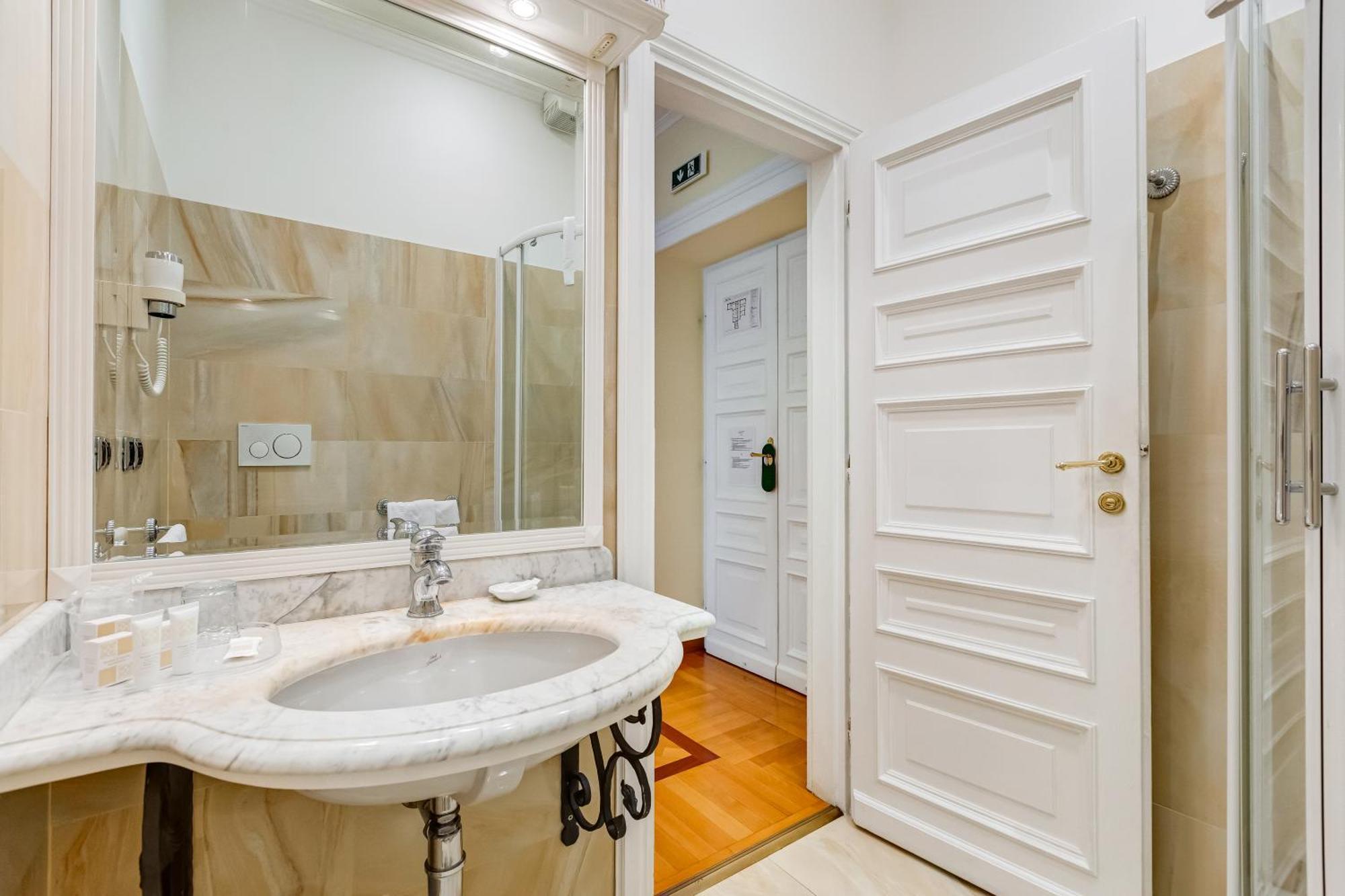 Cellini Hotel Rom